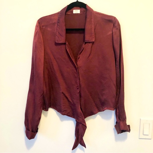 Wilfred Burgundy Silk Front-Tie Blouse - Picture 2 of 2